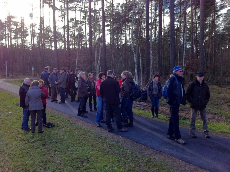 2011 01 16 Gru  nkohlwanderung zur Kla  ranlage Lachendorf 014